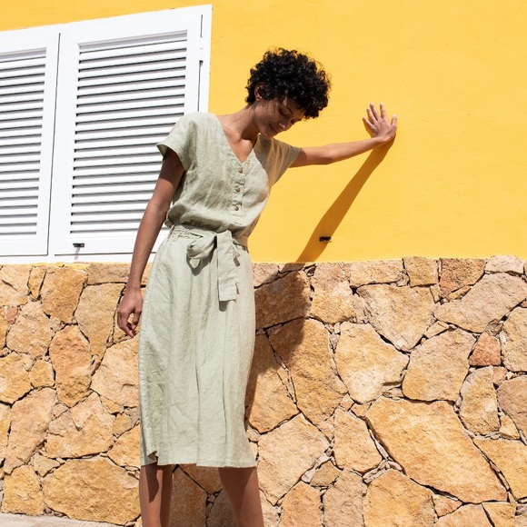 not perfect linen Dresses & Skirts - NWOT Sydney dress (aqua green)